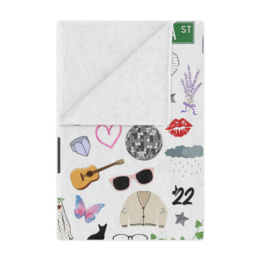 White Swiftie Icons Ultra Soft Minky Blanket