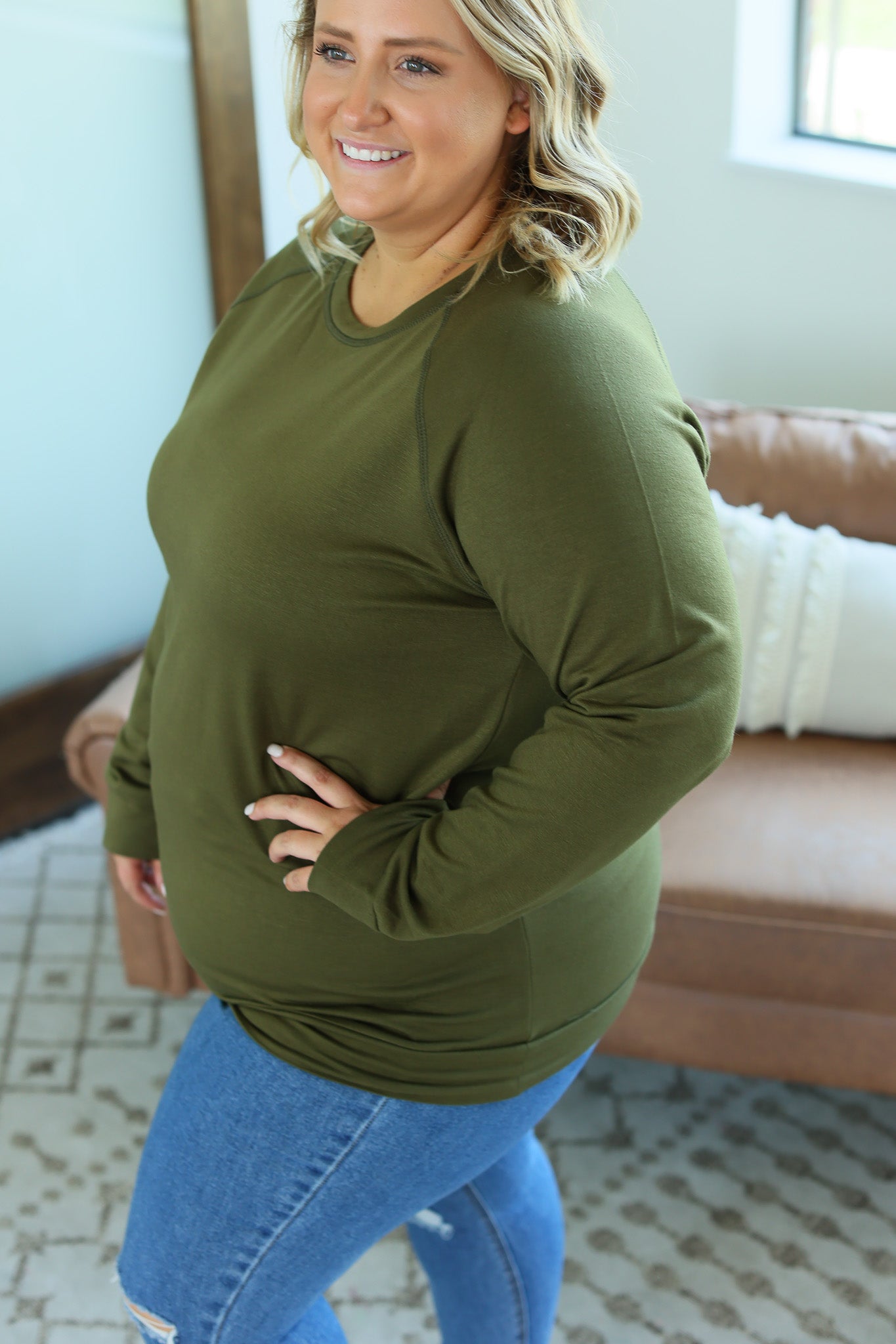 Kayla Lightweight Pullover - Olive